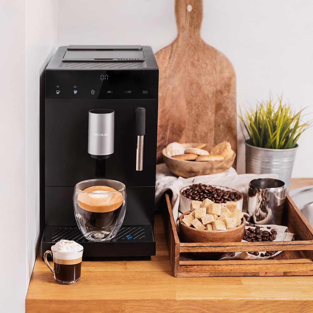 Cecotec Cremmaet Compact Kaffeevollautomat, 1350 W, 19 Bar, Thermoblock, 150 g Bohnenbehälter, 1,1 L Wassertank, automatische Reinigung