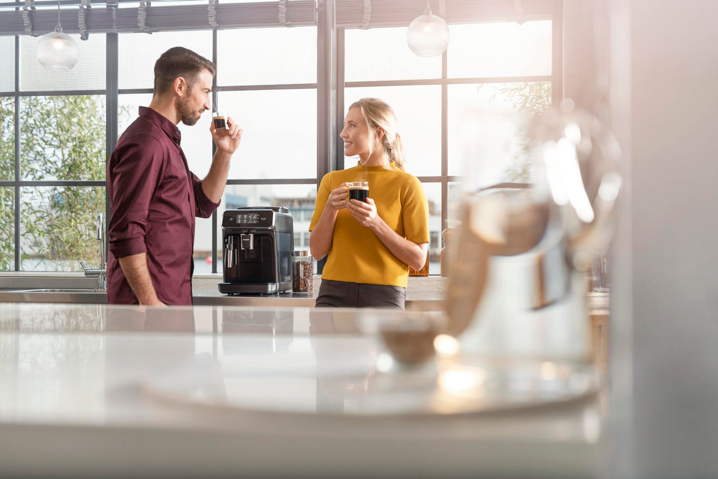 Philips Series 5400 EP5441/50 Kaffeevollautomat, 12 Getränke, LatteGo, TFT-Display, personalisierbar, Schwarz/Edelstahl