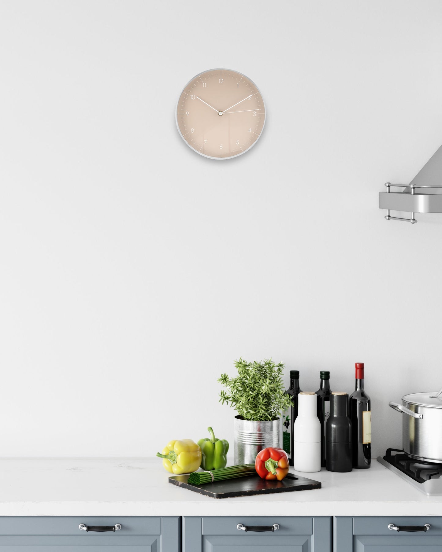 Wanduhr, Creme und Silber