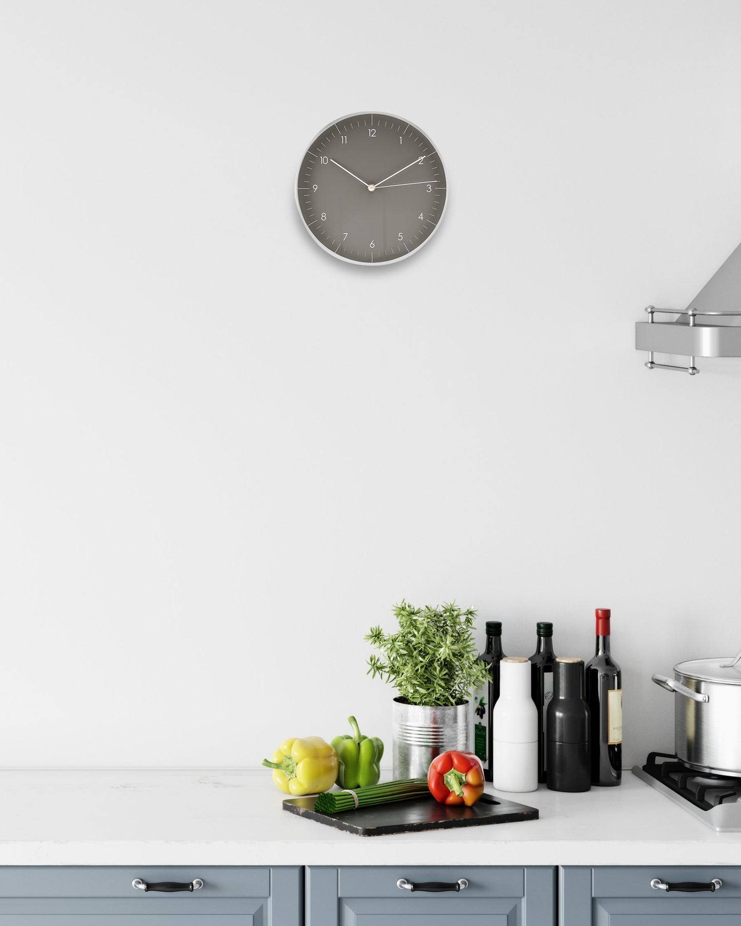 Wanduhr, Grau und Silber